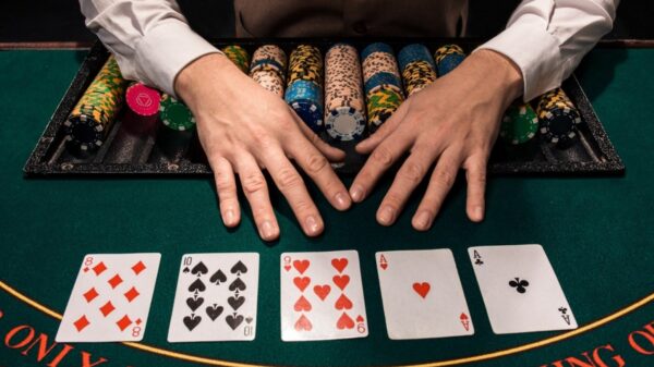 What to look for when playing poker in 2021?